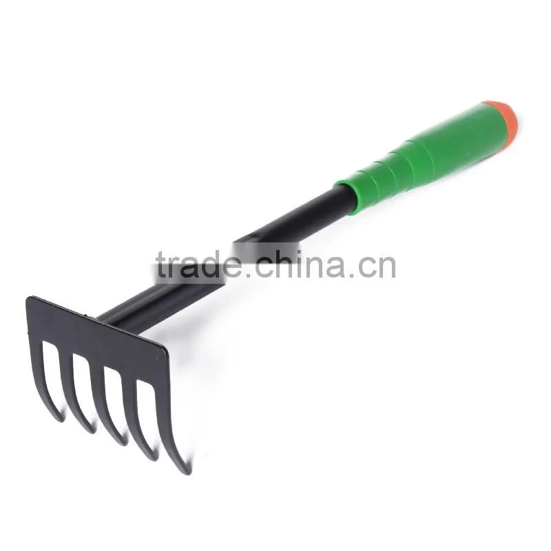 Hot sale Mini garden lawn rake with plastic handle high quality