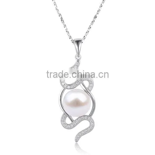 feshwater pearl pendant neacklace