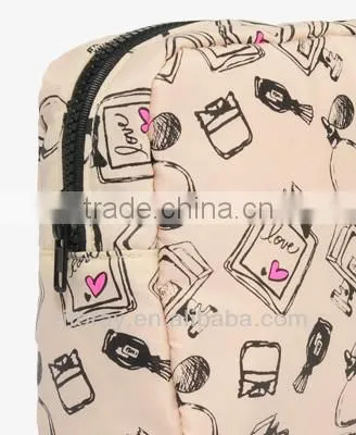 Plenty perfume bottles printing cosmetic bag zippered placket at the top