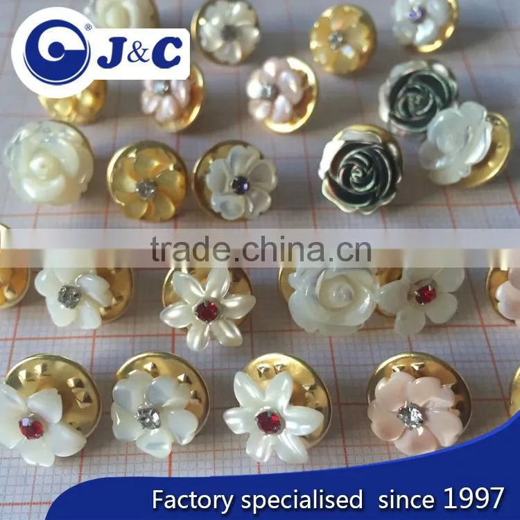 2015 fashion carve nature MOP sea shell colourful earring,shell eardrop
