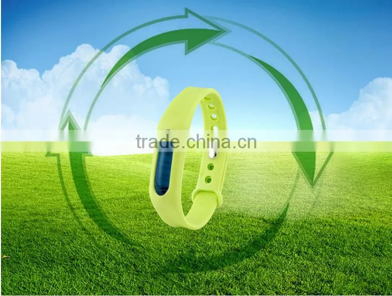 The adjustable mosquito repellent bracelet, anti-mosquito insect-resistant TPR harmless plant capsules bracelet