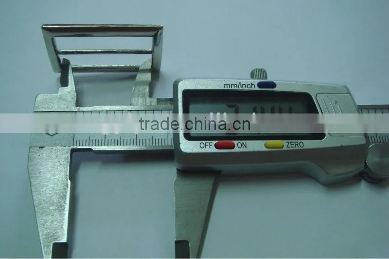 2013 fashion shiny adjustable decorative belt buckle for belt