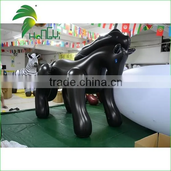 Hongyi Hot Sale Giant Inflatable Black Horse / Large Inflatable Cartoon Horse Toys For Sitting