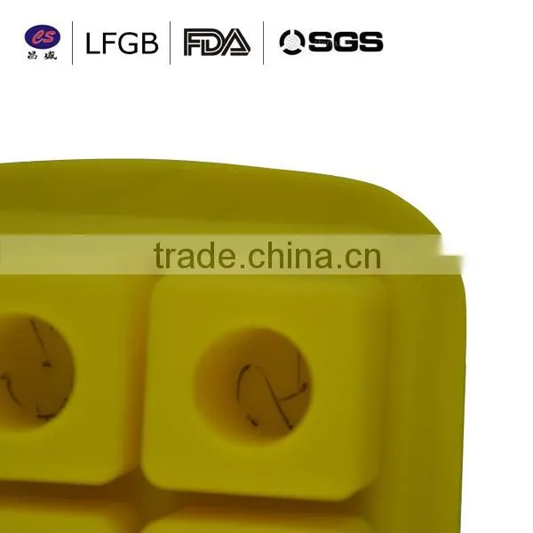 Wholesale FDA grade nonstick 4 cavities silicone ice tray