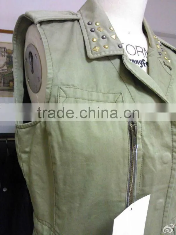 100% Cotton Twill Enzyme Wash Ladies' Casual Sleeveless vest / Waistcoat with Cotton Lining and Shiny Rivets