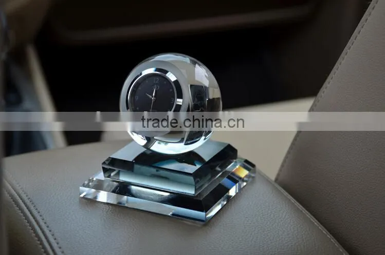 2016 nice special design k9 crystal clock