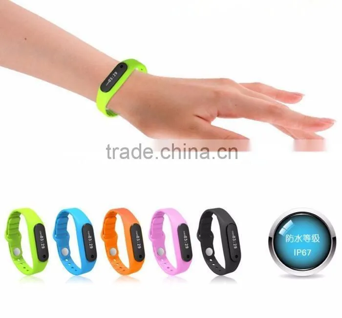 LCD smart watch, E6 silicone watch band sports wristband lcd smart watch