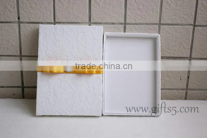 Wholesale Wedding Invitations Favor Gift Box with ribbon