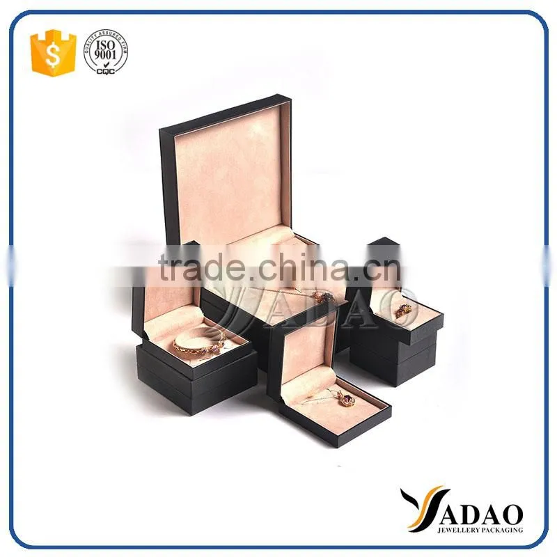 High quality flip top customized plastic box with lid with various styles