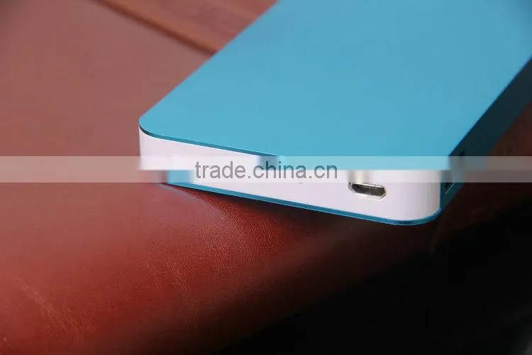 customized power bank charges for corporate gift and brand promotions
