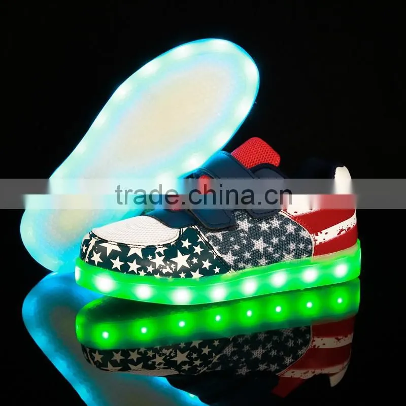 Fashionable American flag style led shoes kids light sports shoes and sneakers for adult casual 2017