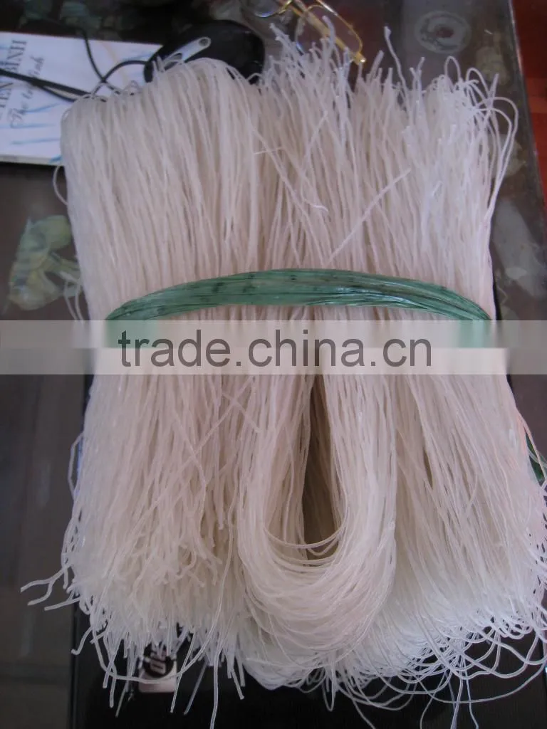 VIETNAM WHITE RICE LONG GRAIN 100% BROKEN