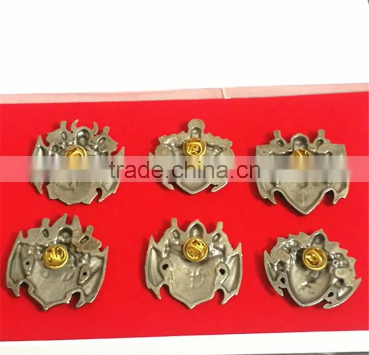 Game of Thrones set of 6 pins/buttons/badges Collection packed with Gift box