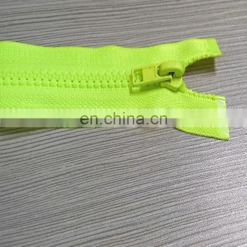 Custom design long chain nylon reversed zipper