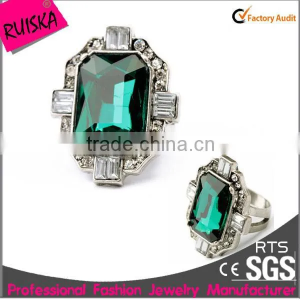 Imitation Green Gemstone Rings Fashion Alloy Rhinestone Ring