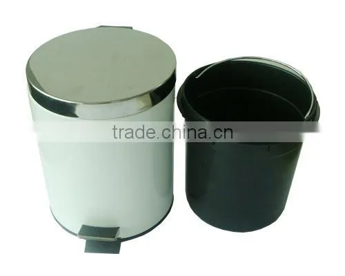 indoor trash can