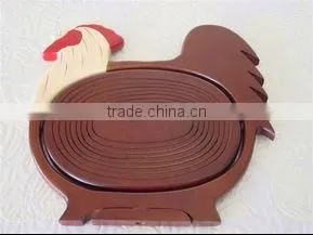 Collapsible wooden basket