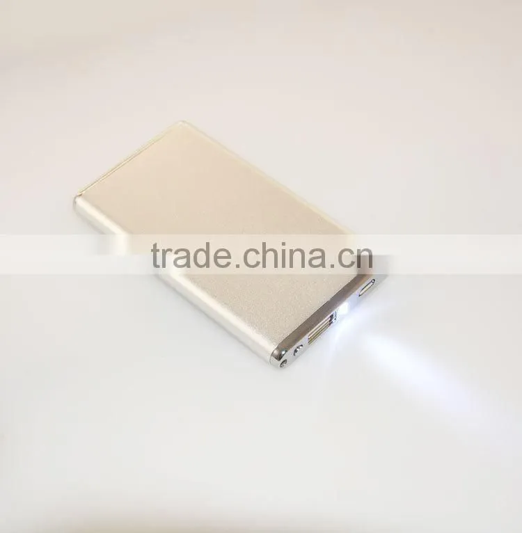 4000mAh LED 12 Voltage Power Bank Portable Charger