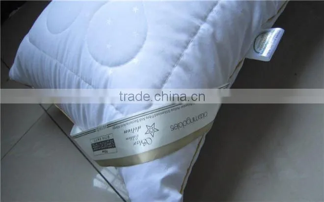 elegant and high quality emboss polyester fibre pillow