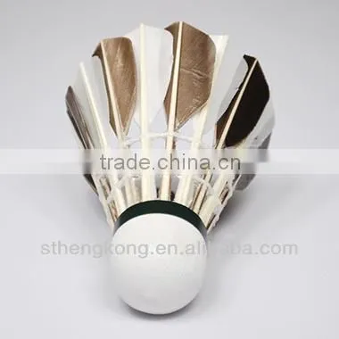 Export to Europe Improve the ability to respond /best black&white goose feather shuttlecock for Training