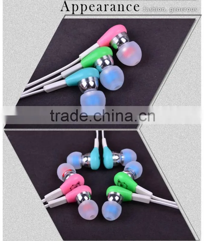ULDUM supper high quality cheap plastic in ear earphone/deep bass sound ecouteur