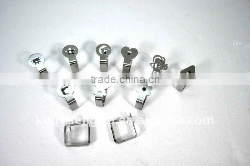 Small stainless steel table cloth clip