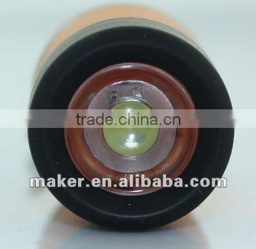 0.5W Keychain USB Charge Mini Flashlight