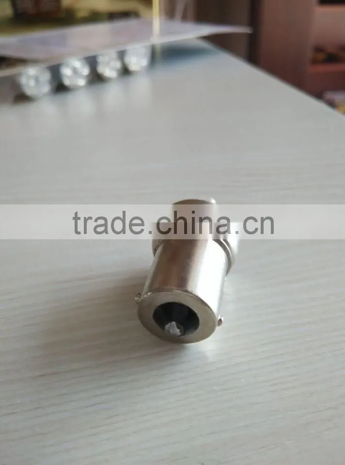 Auto/traffic light bulb white light halogen single end
