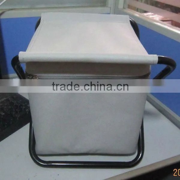 Promotional insulated cooler bag with seat VEB1001