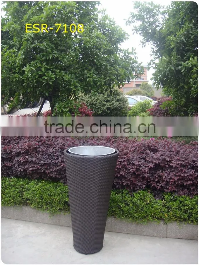 Handmade rattan garden flower pot