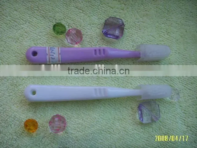 yellow and green pp material disposable soft bristle toothbrush with different packings