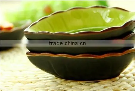 Wholesale Stock Small Order Leaf Shaped Ceramic Condiment Plate