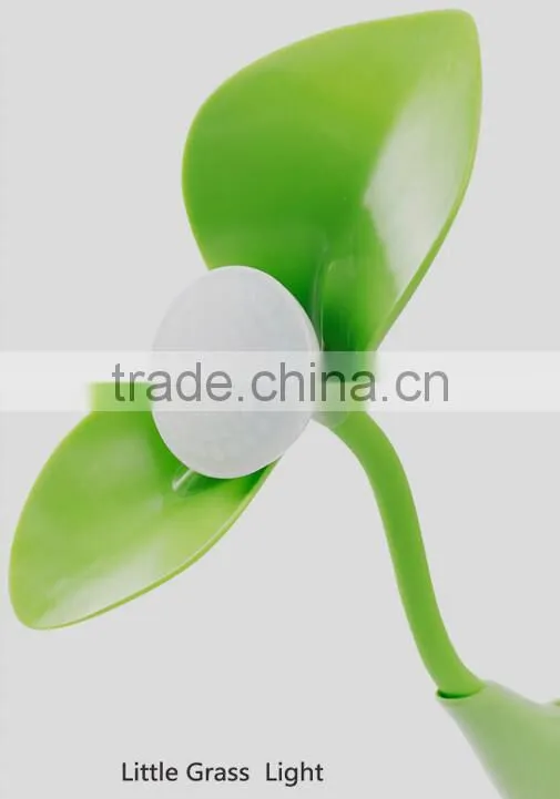 Supply creative fashion 360 degree bend freely light control grass Colorful Night Light