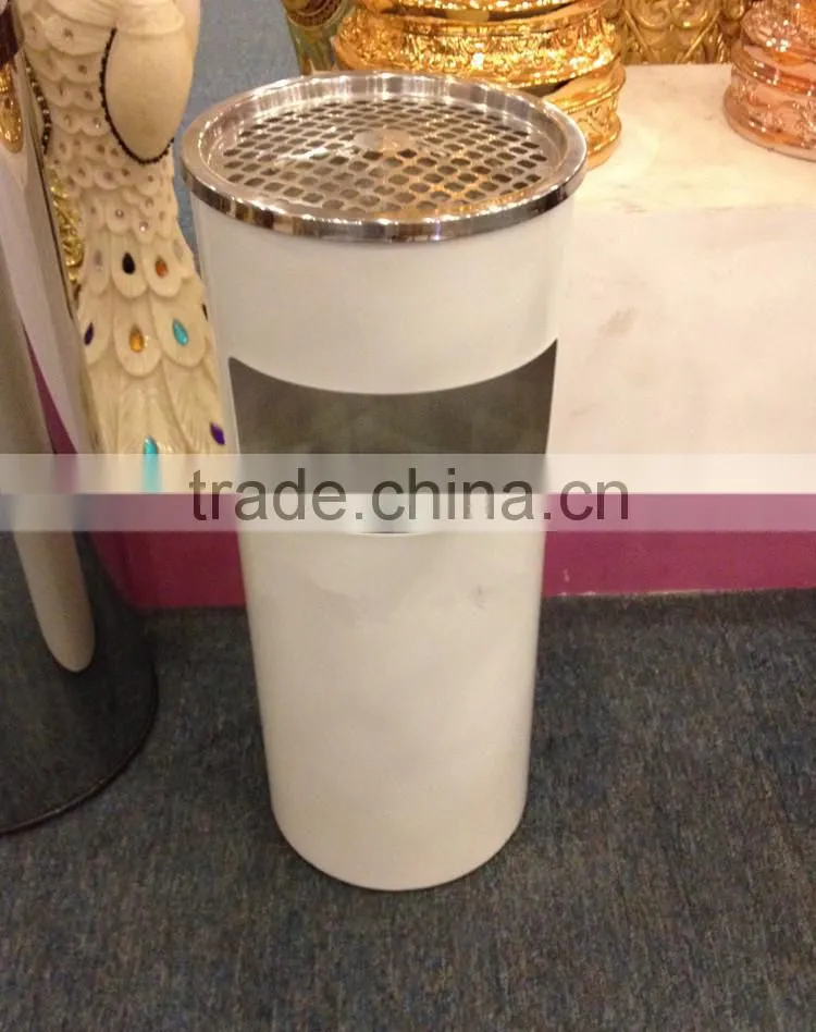 Round metal Color coded dustbin with ashtray GPX-17
