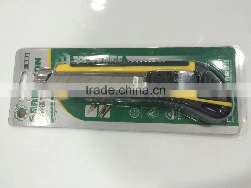 BERRYLION heavy duty knife with three blades with rubber coated