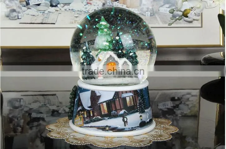 Polyresin Christmas Snow globe decoration snow globe with Music Box