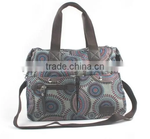 Classic casual fashion messenger travel bag