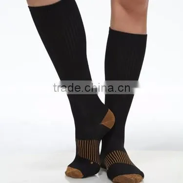 2017 Sporting wear online running compression hiking running soccer socks for man