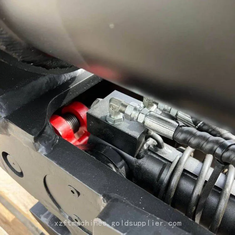 tilt quick coupler 1.jpg