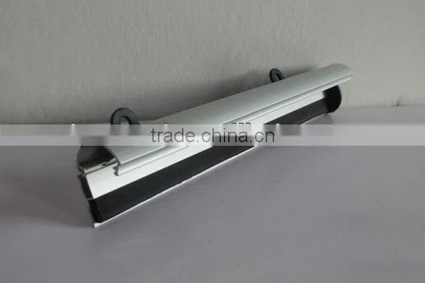 Frameless Picture Frame