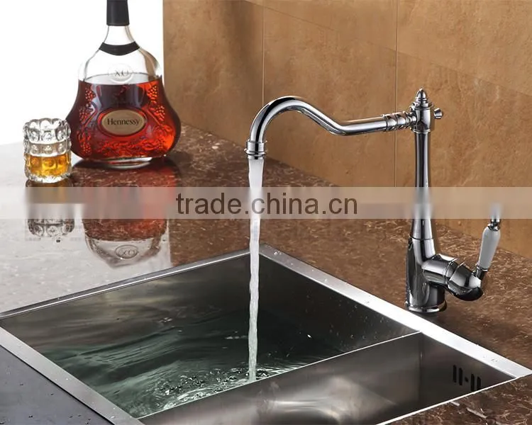 Curved Head Brass Material And Polished Treatment Single Handle Antique Faucet