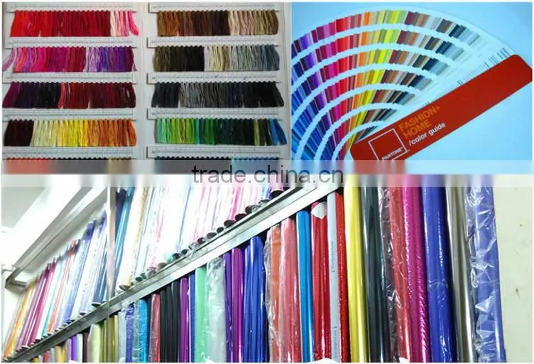 Hot sale China fashion garment plastic hang tag custom logo seal