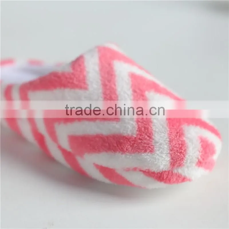 lady jacquard weave coral fleece indoor slipper