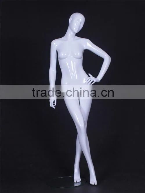Christmas window display female mannequins with abstract face