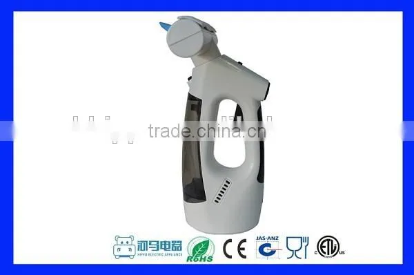 window vacuum cleaner with spray function