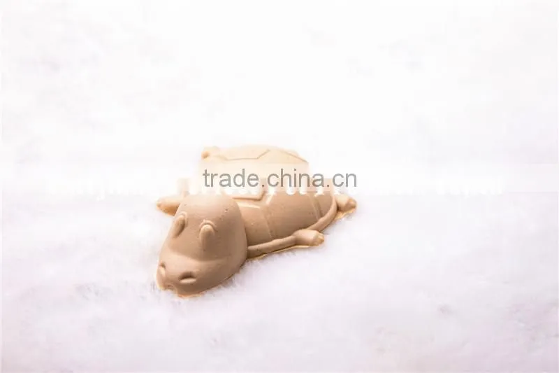 dog food shaped turtle dental treats