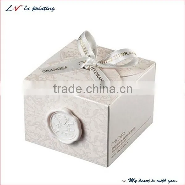 Beautiful design high quality cosmetic gift set packaging box cosmetic box makeup kit with lovely bow made in shanghai