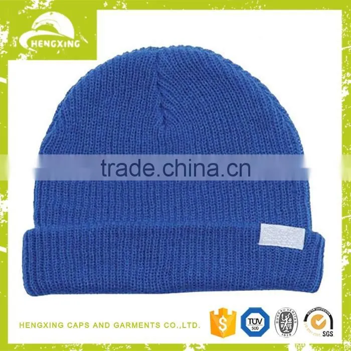 Cheap hot selling mens beanies 2016