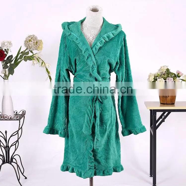 Fashion 100% polyester heart cut coral fleece home women bathrobe hooded sleepwear