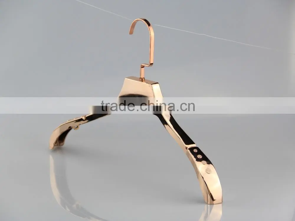 hot sale shiny plastic hanger for clothes
